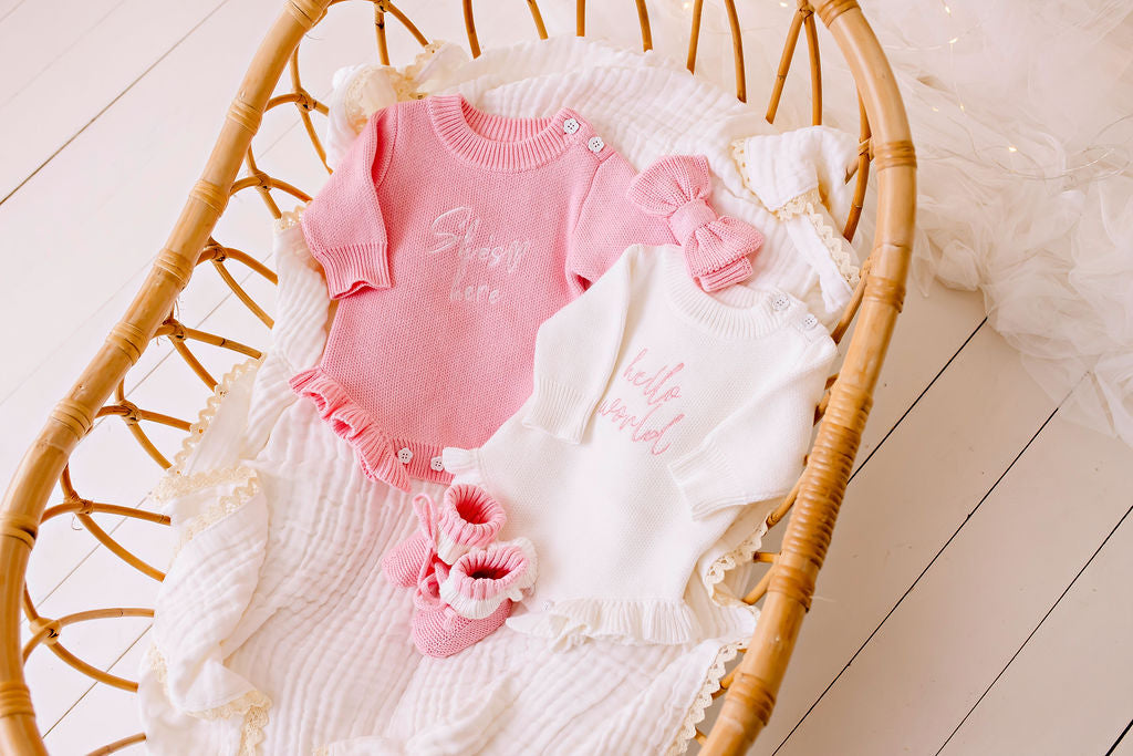 Announcement Knitwear – A Keepsake to Treasure, Warmth They’ll Feel