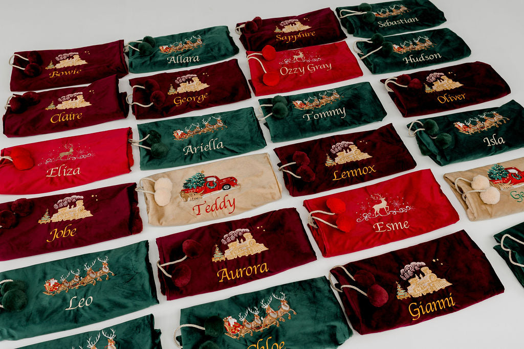 Deluxe Embroidered Santa Sack | Reindeer